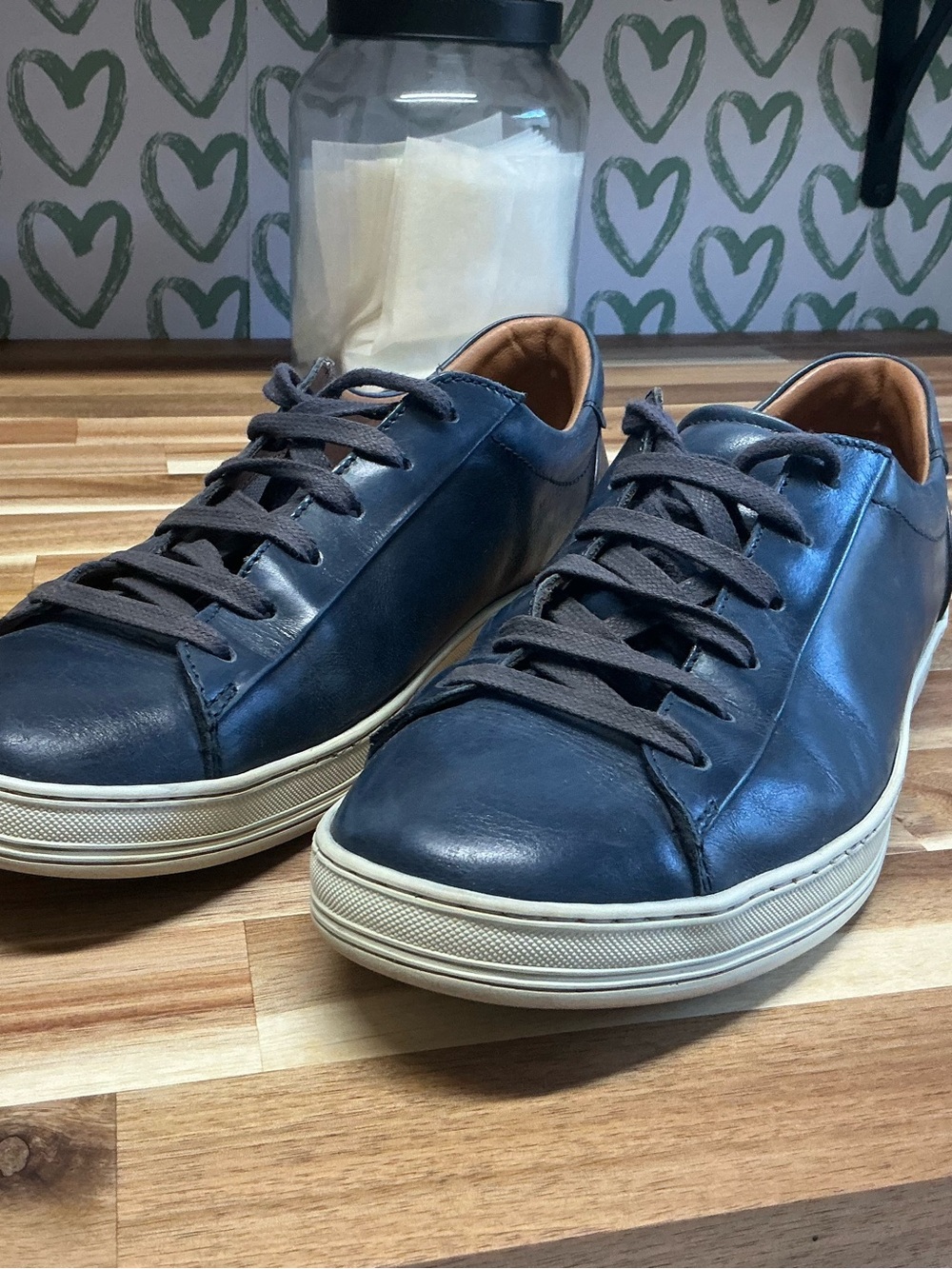 To Boot Men's Navy Leather Low-Top Sneakers